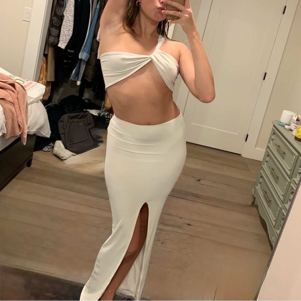 Tiger Mist White AURELIA skirt, Mermaid Maxi, bodycon, tight, and stretchy
